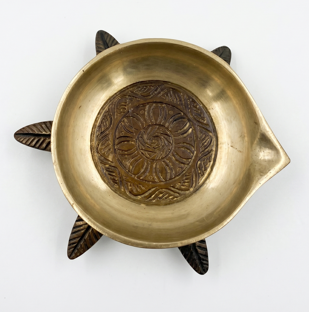 Svarn Studio Brass Tortoise Deepak | Handcrafted Solid Brass Diya on Tortoise Leaf Base | Antique Gold Finish Puja Lamp for Home Mandir, Diwali Décor & Gifting