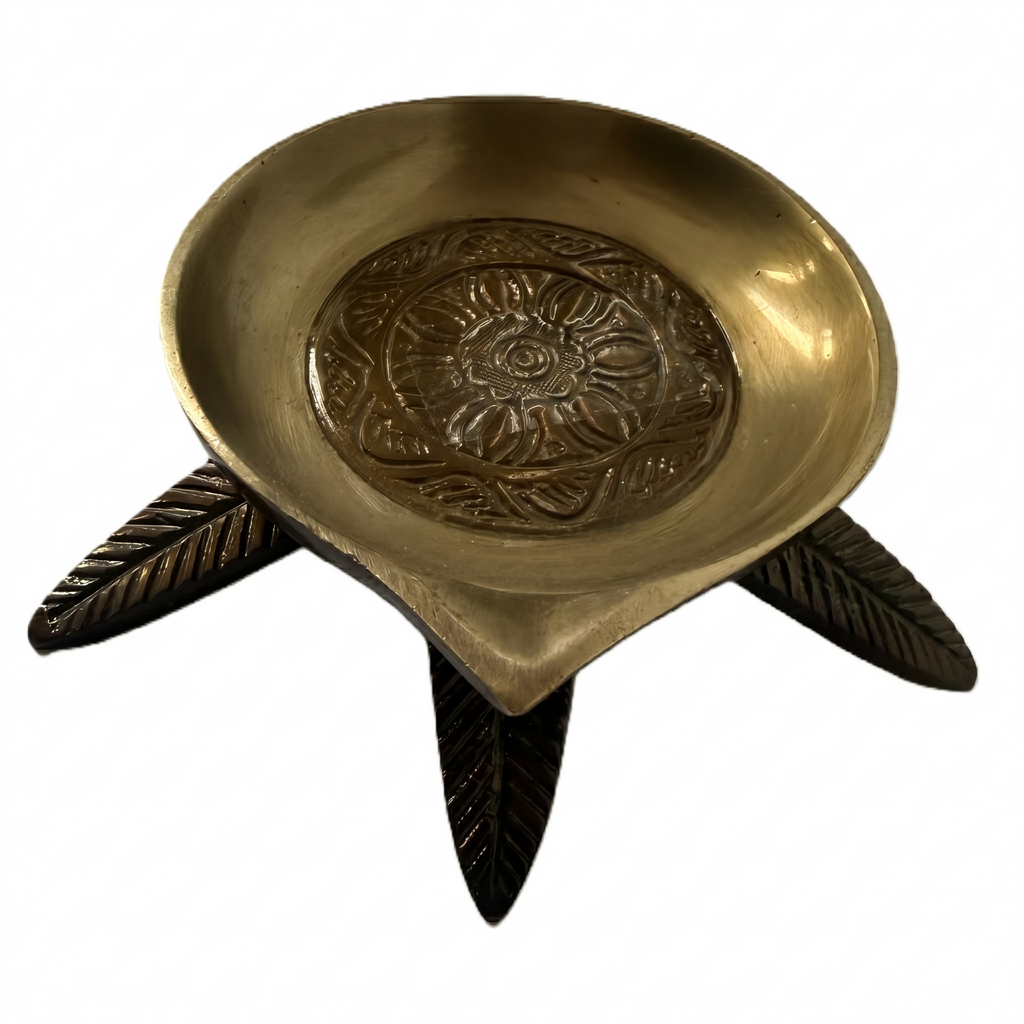 Svarn Studio Brass Tortoise Deepak | Handcrafted Solid Brass Diya on Tortoise Leaf Base | Antique Gold Finish Puja Lamp for Home Mandir, Diwali Décor & Gifting