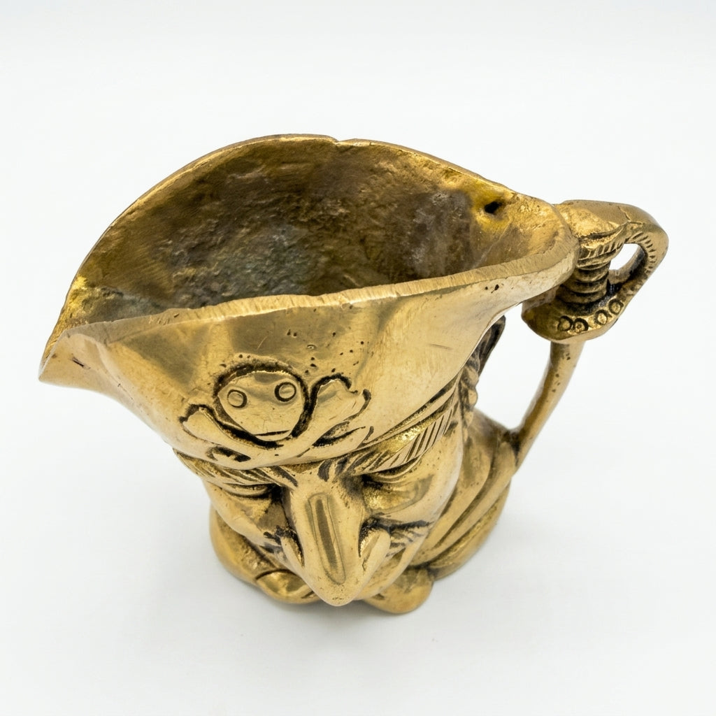 Svarn Studio Brass Pirate Head Pen Holder | Antique Gold | 10 cm | Desk Organiser