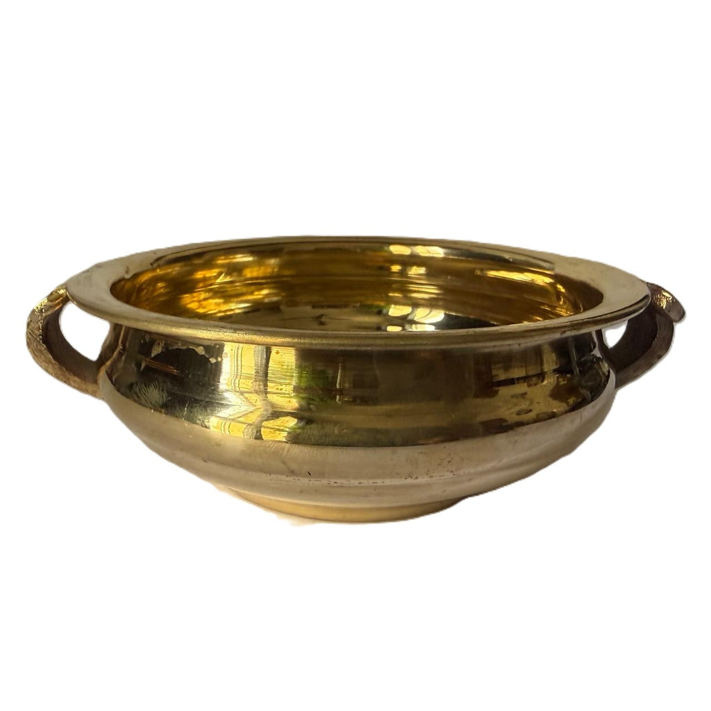 Svarn Studio Brass Urli Bowl, Traditional Kerala Style, Mirror Polish Finish, with Handles, 18.5 x 6 cm, for Home Décor & Puja Room